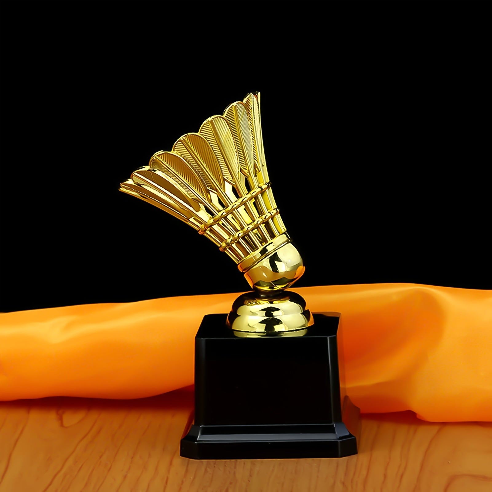 Elegant guldbadmintontrofæ